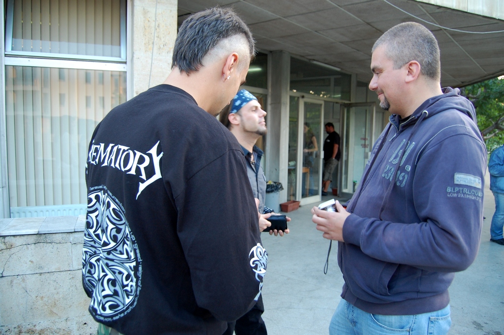 Fans01.jpg
